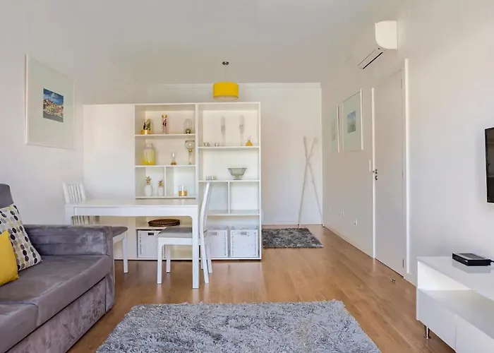 Luxury Anibal Cunha Apartments